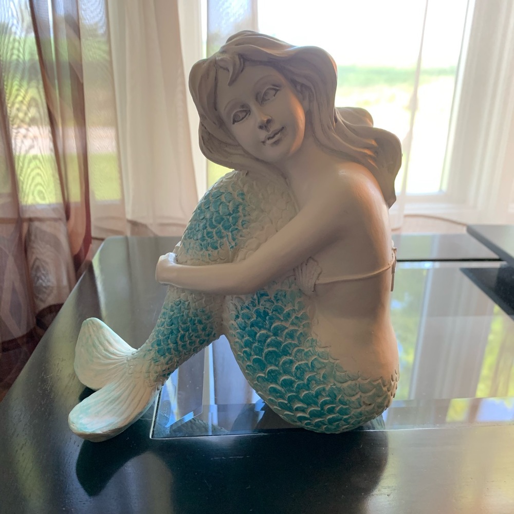 Mermaid figure
